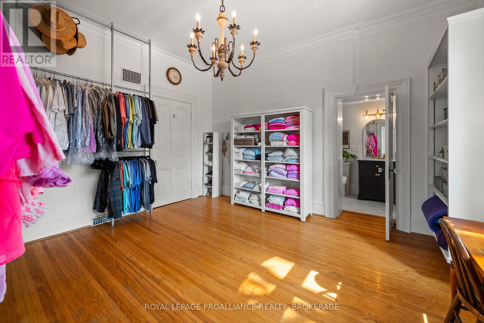 115 BRIDGE STREET E - Image 34