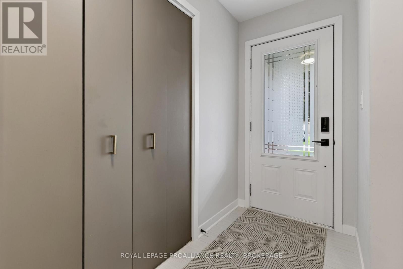682 CARNABY STREET - Image 7