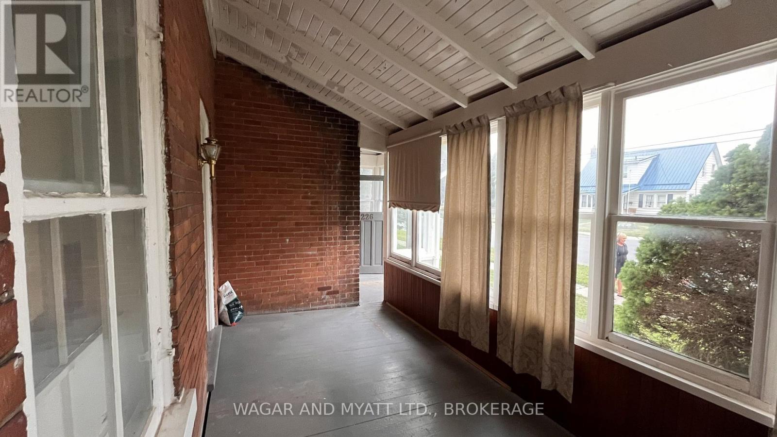 226 CAMDEN ROAD - 3
