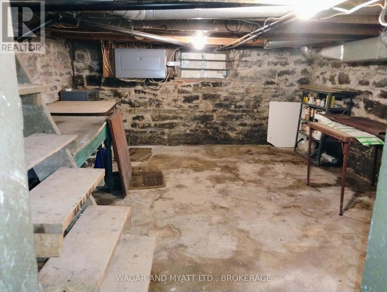 226 CAMDEN ROAD - 33