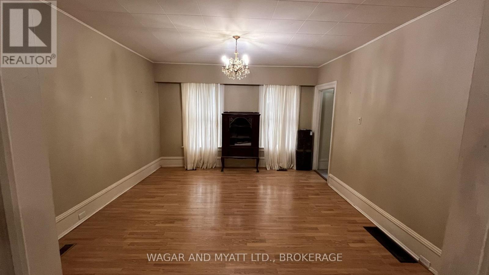 226 CAMDEN ROAD - 8