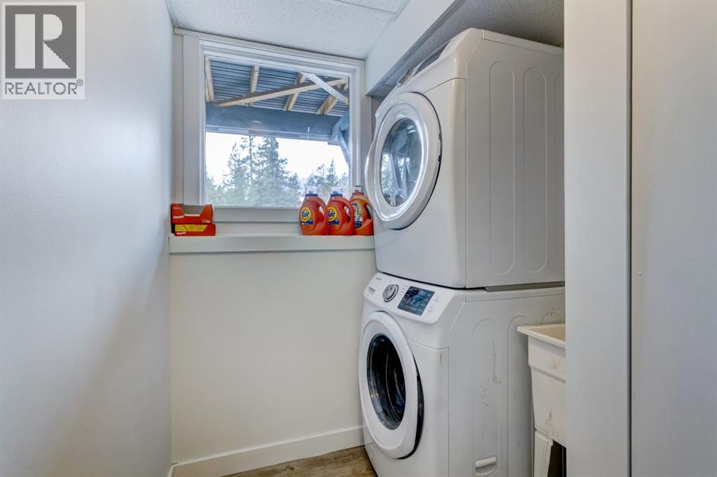 #18 242 Benchlands Terrace - 28