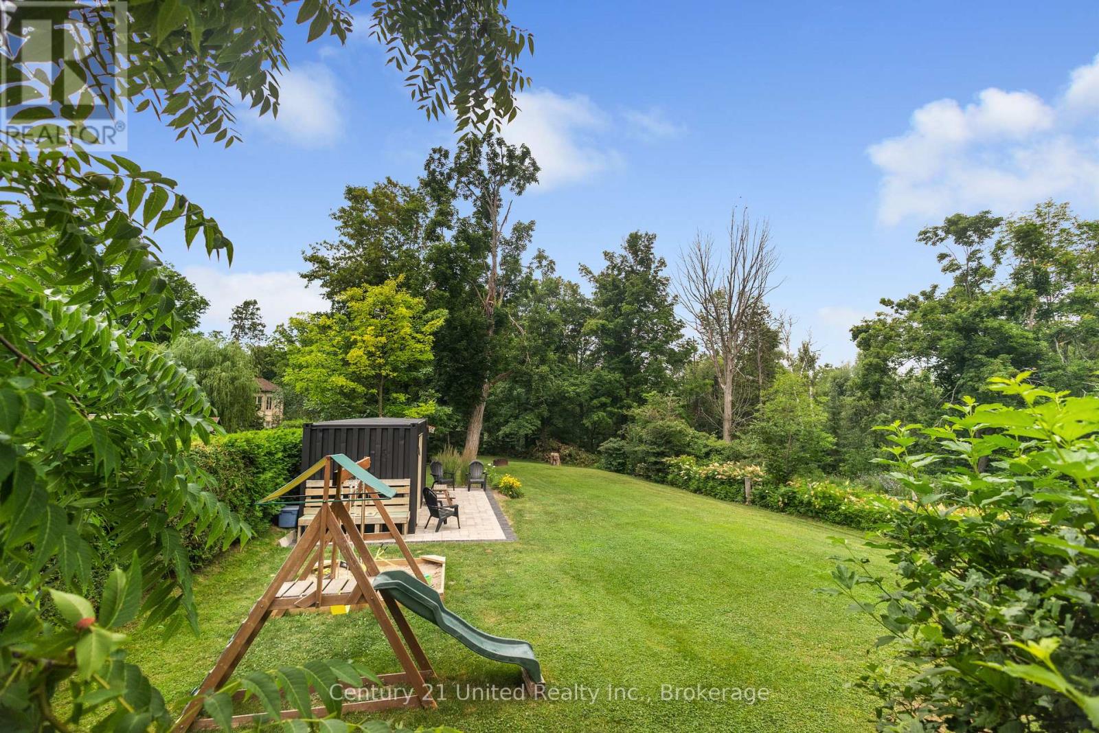2258 PRESTON ROAD - 34