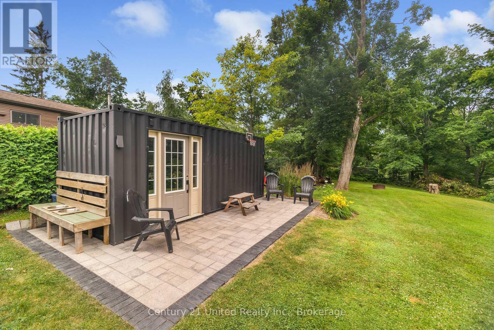 2258 PRESTON ROAD - 36