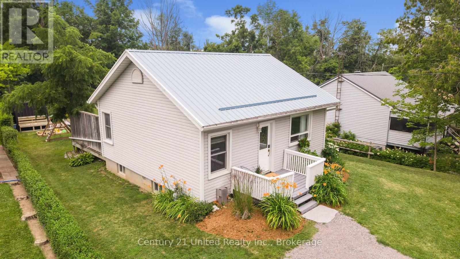 2258 PRESTON ROAD - 40