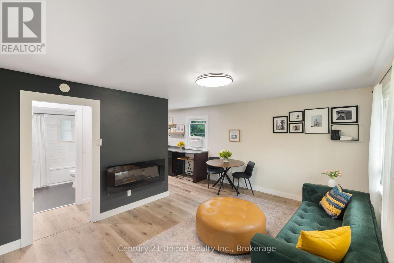 2258 PRESTON ROAD - 6
