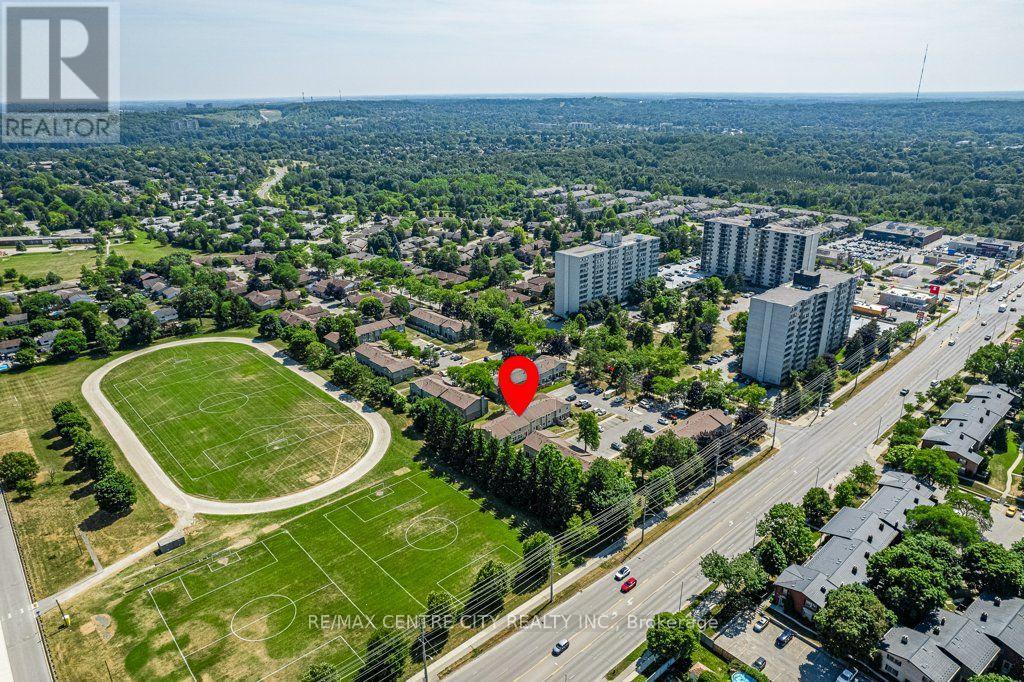 #88 70 FIDDLERS GREEN ROAD - 24