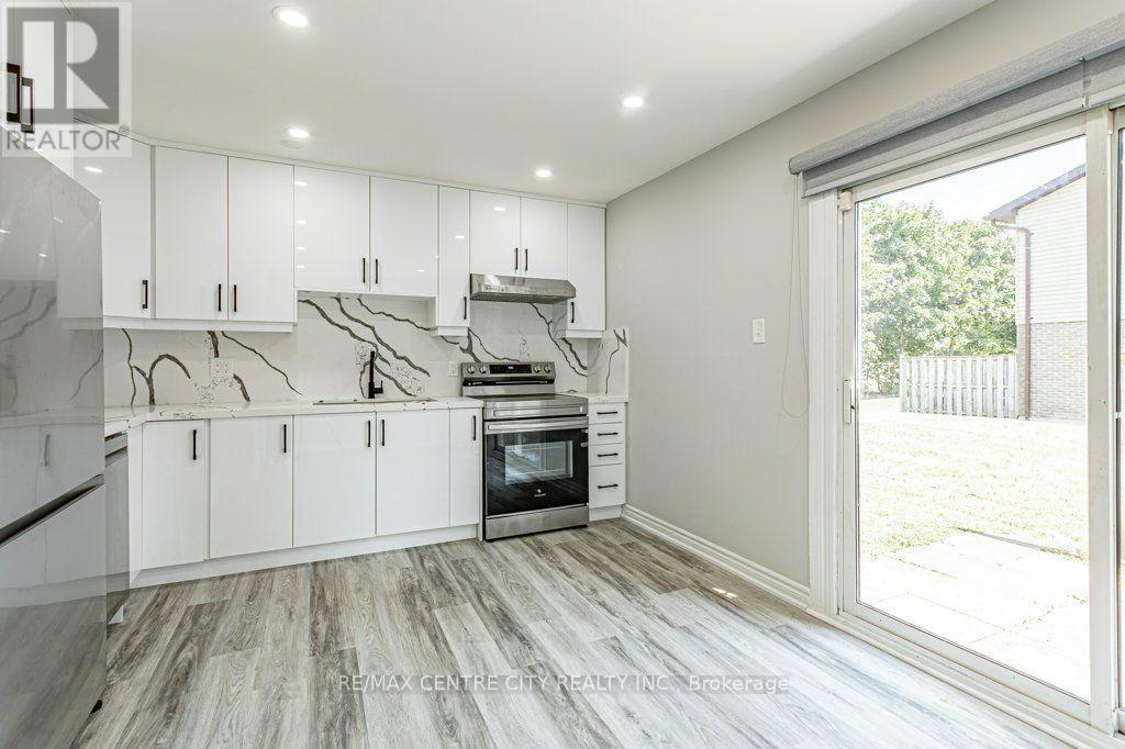 #88 70 FIDDLERS GREEN ROAD - 7