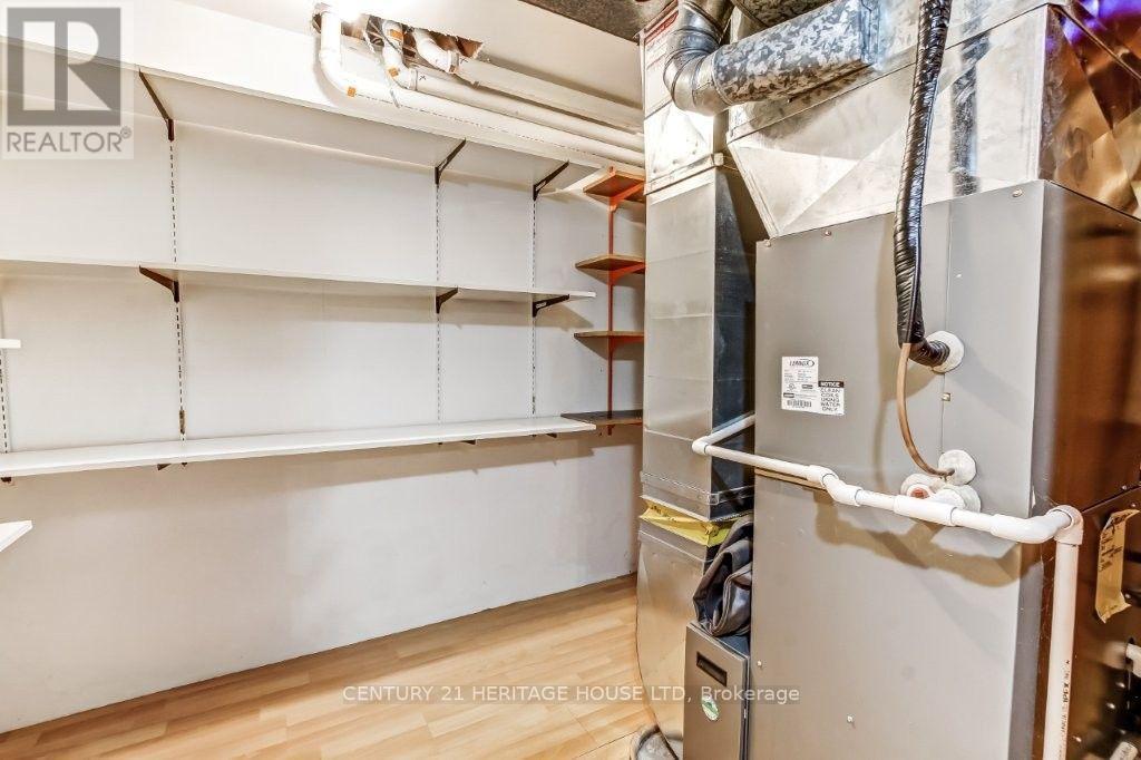 63 CONFEDERATION DRIVE - 16