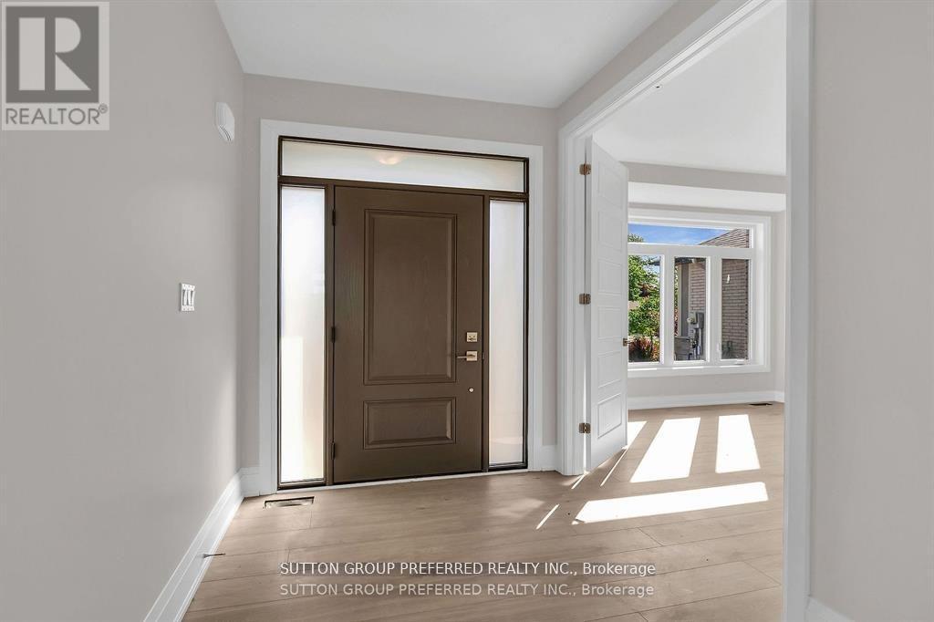 186 LEITCH STREET - 5