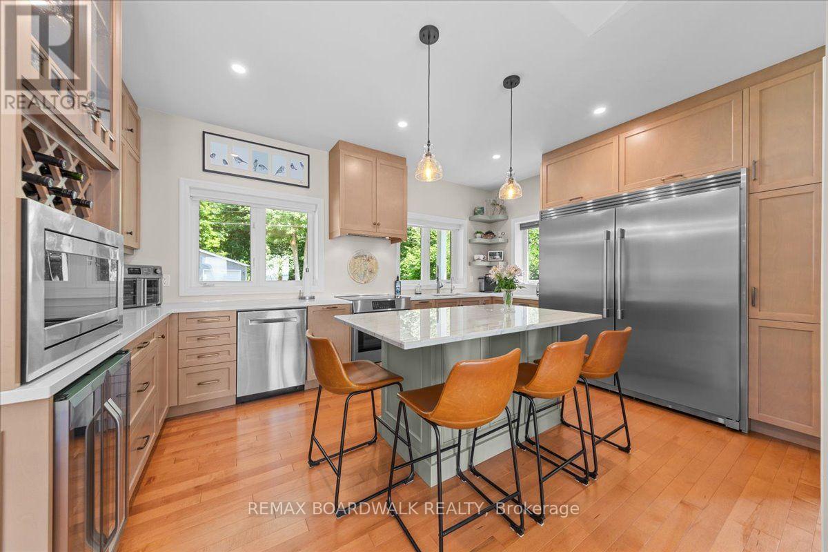 111 CHARLIE DRIVE - 15