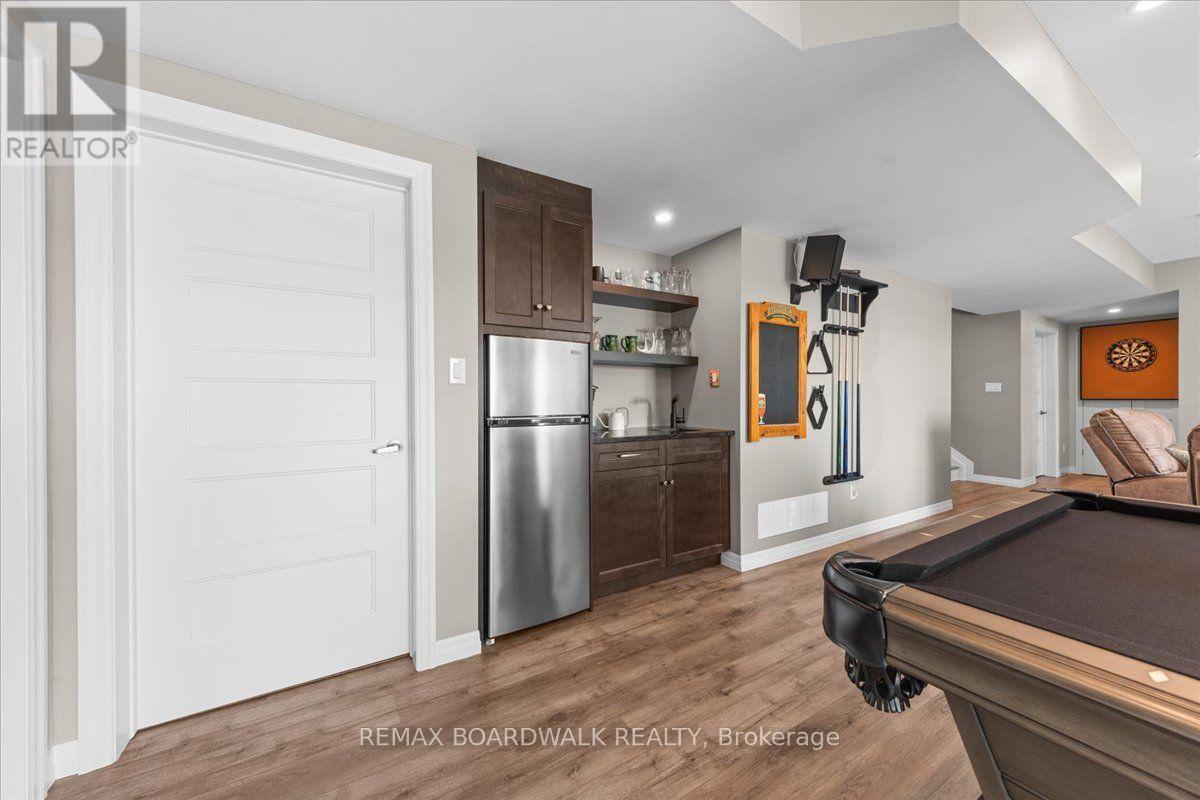 111 CHARLIE DRIVE - 35