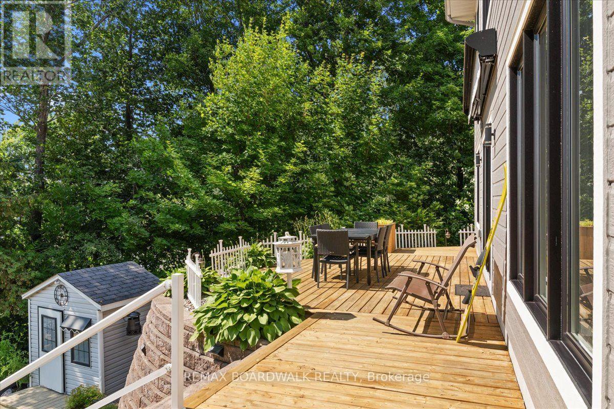 111 CHARLIE DRIVE - 42