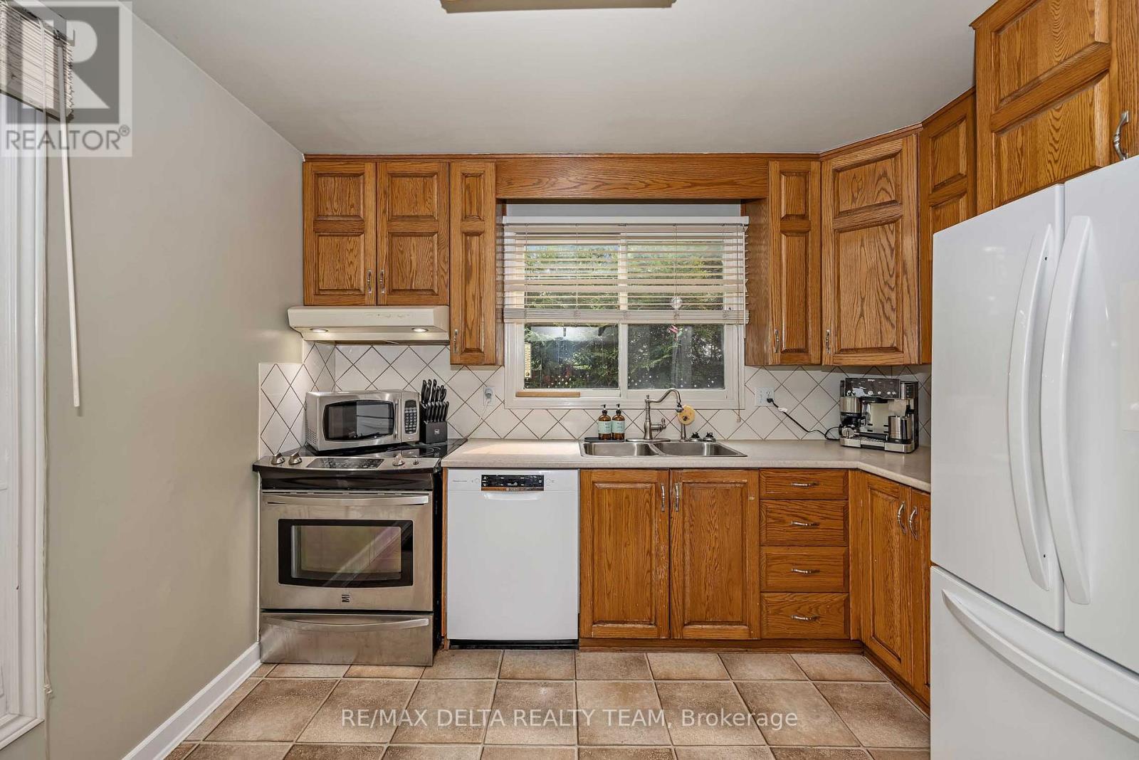 6340 FORTUNE DRIVE - 11