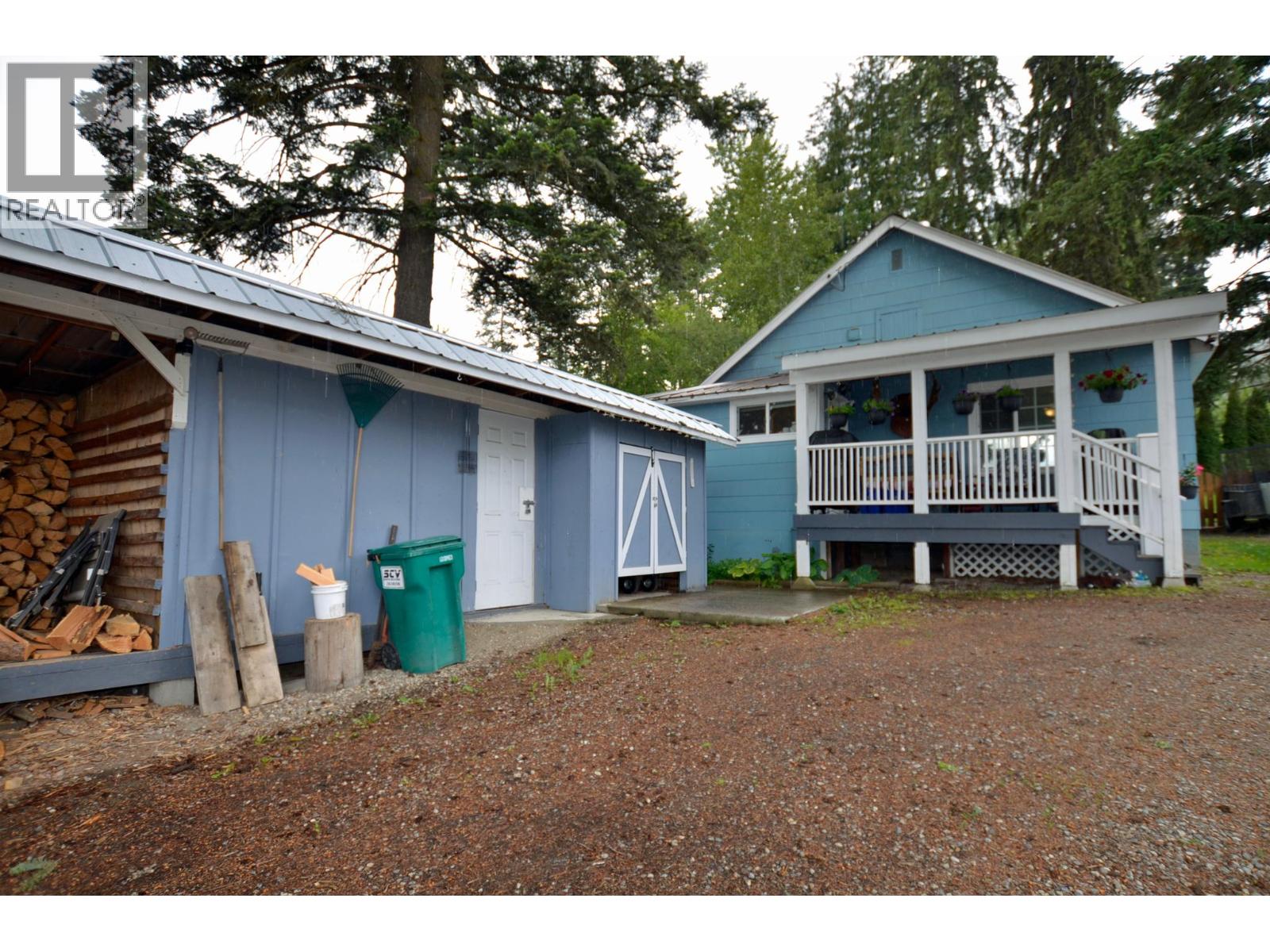 2178 Glencaird Street - 4