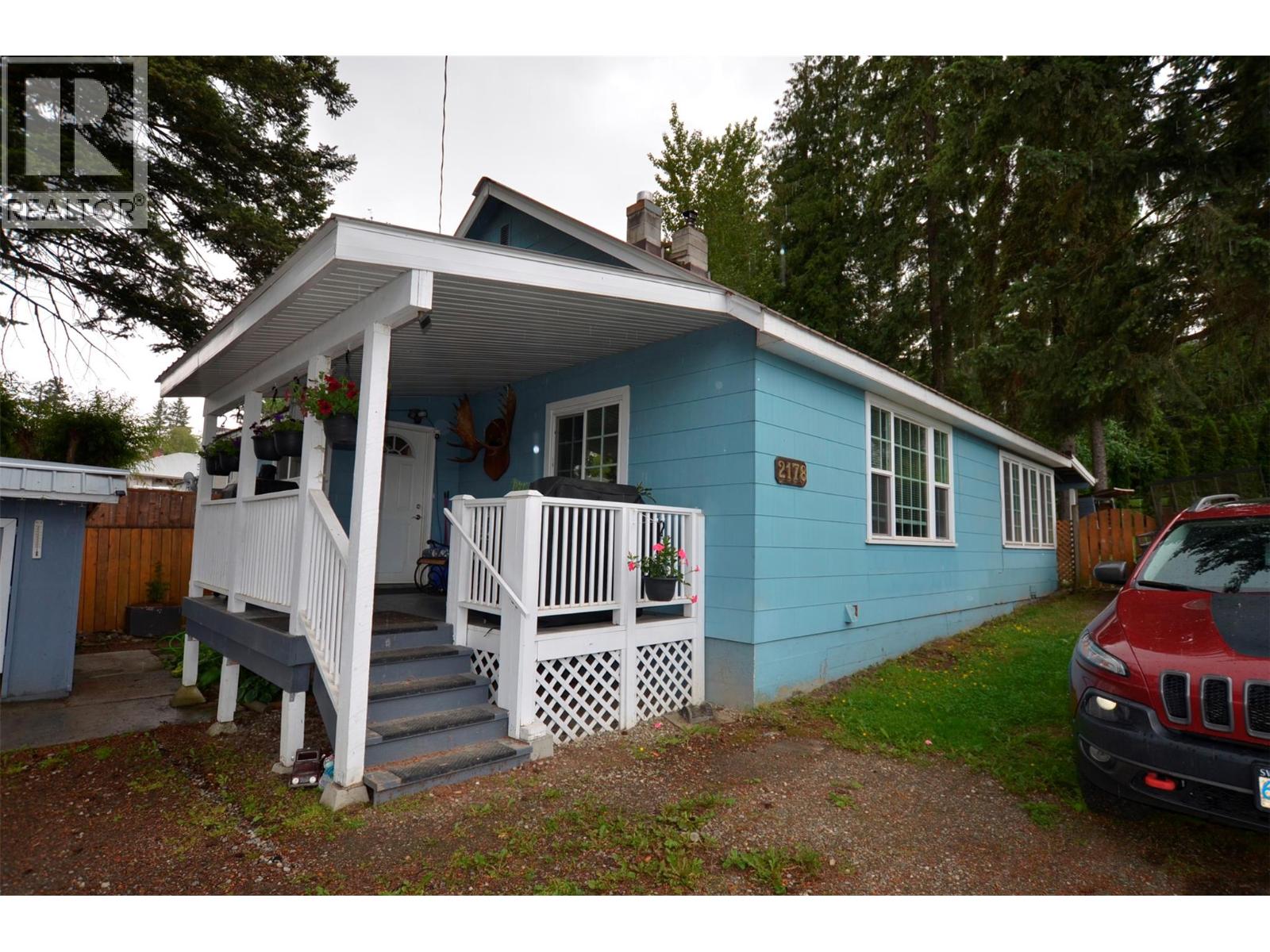 2178 Glencaird Street - 6