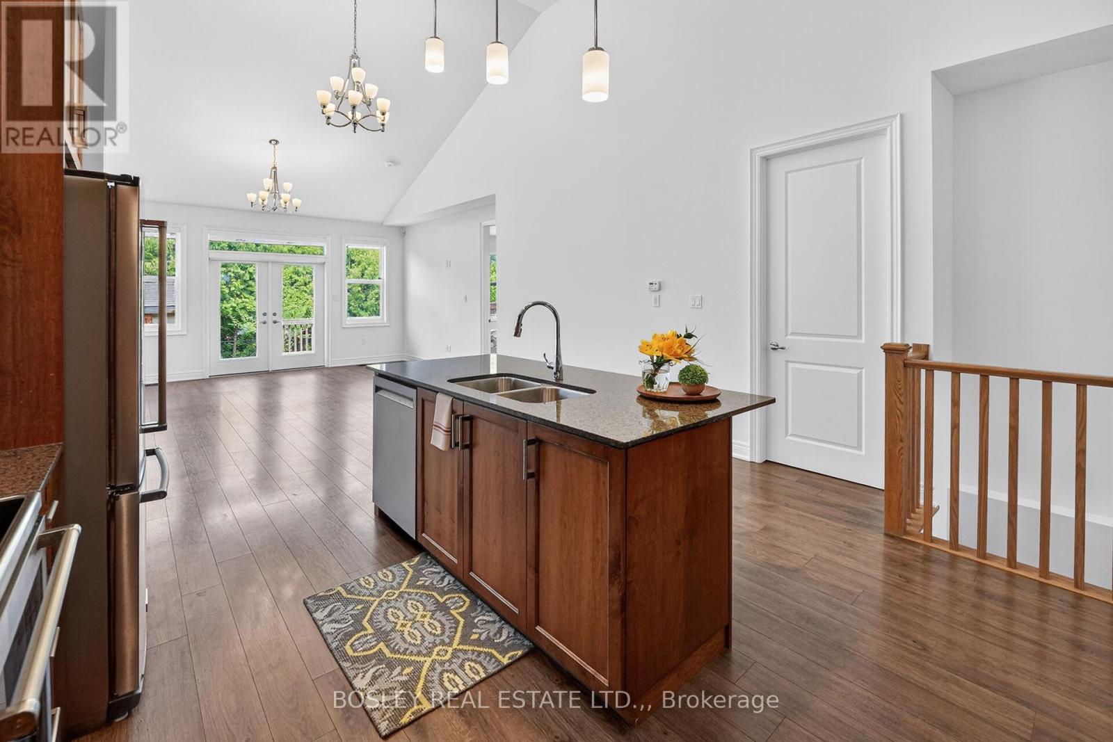 56 PARADISE GROVE - 10