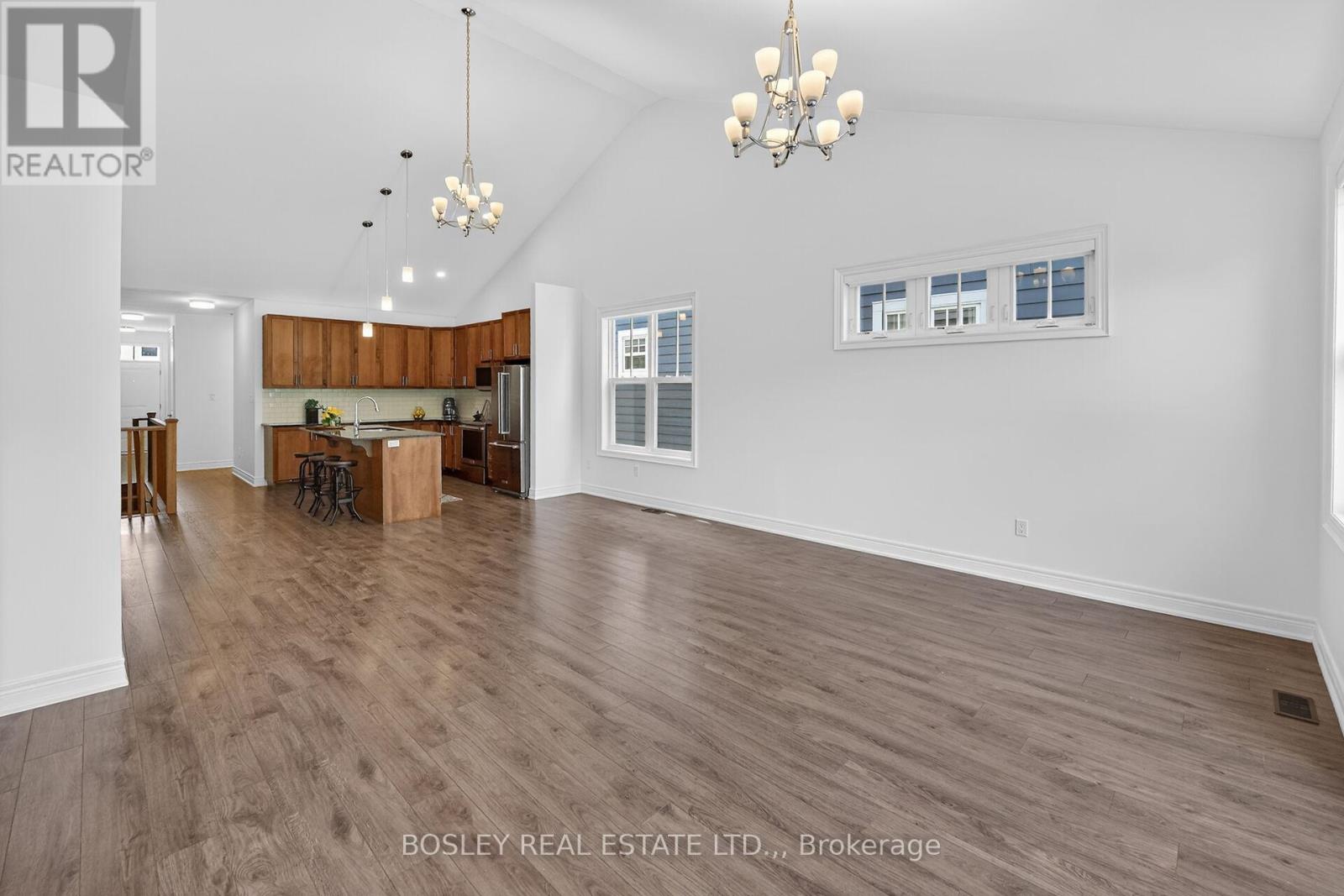 56 PARADISE GROVE - 13