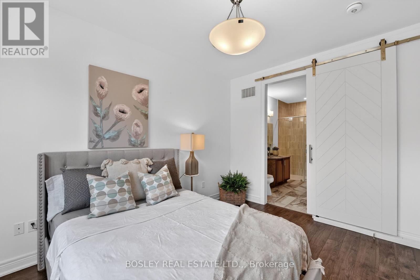 56 PARADISE GROVE - 16