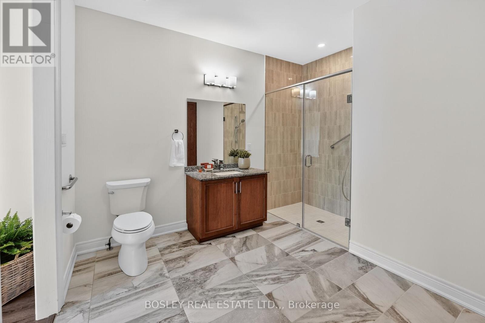 56 PARADISE GROVE - 17