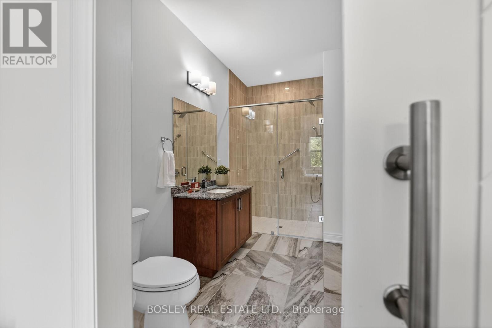 56 PARADISE GROVE - 18
