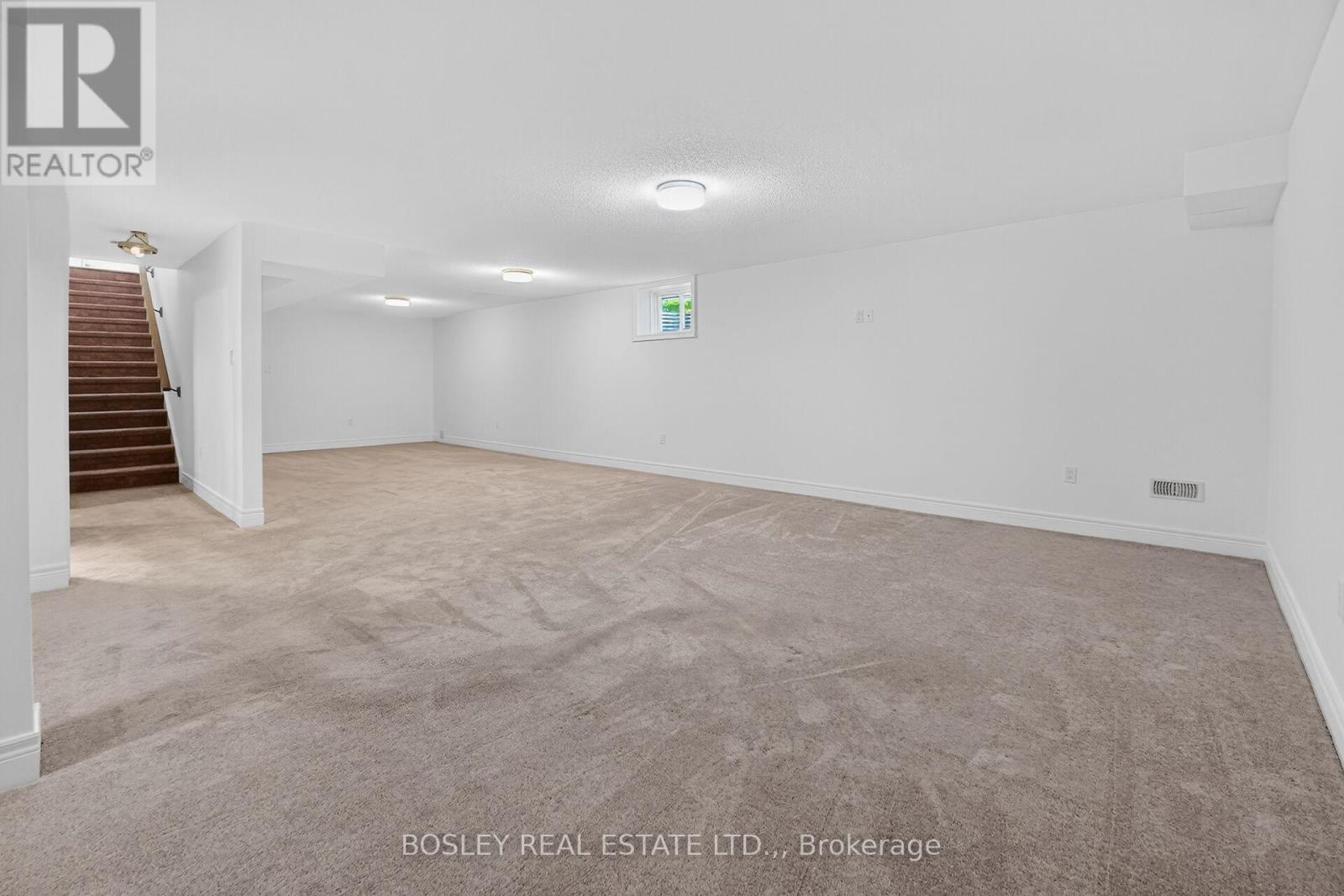 56 PARADISE GROVE - 23
