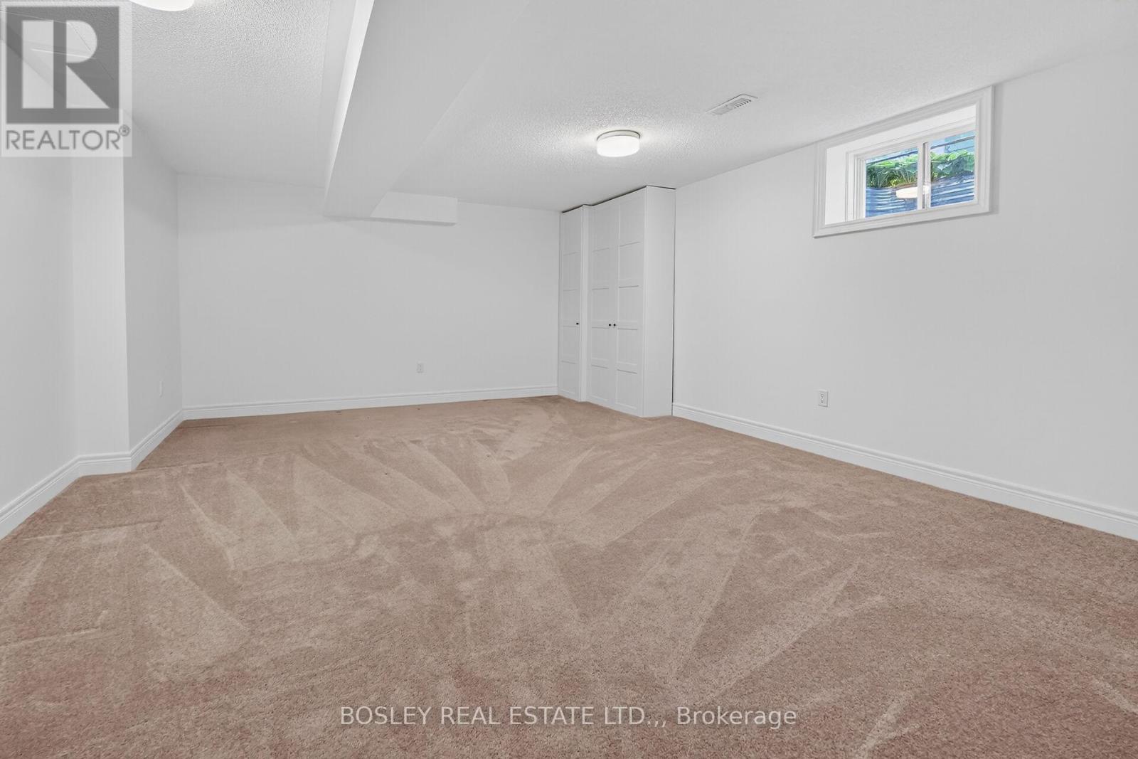 56 PARADISE GROVE - 32