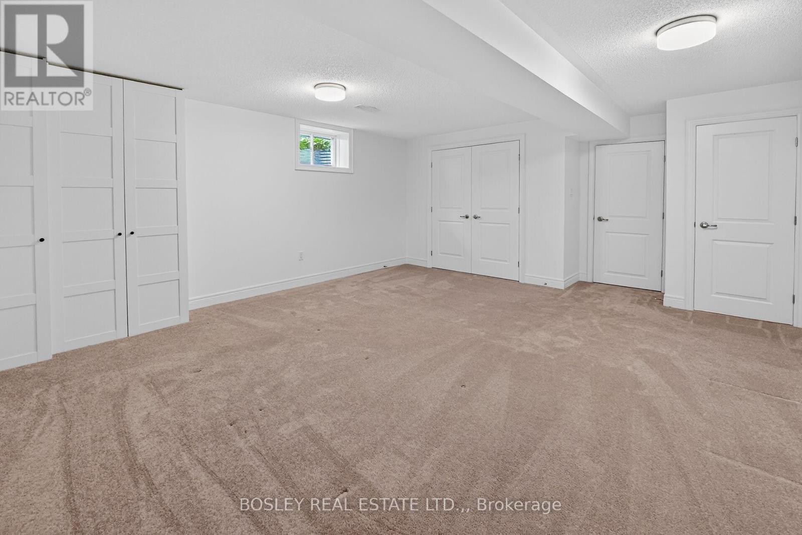 56 PARADISE GROVE - 33