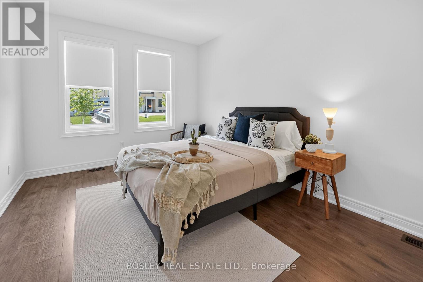 56 PARADISE GROVE - 5