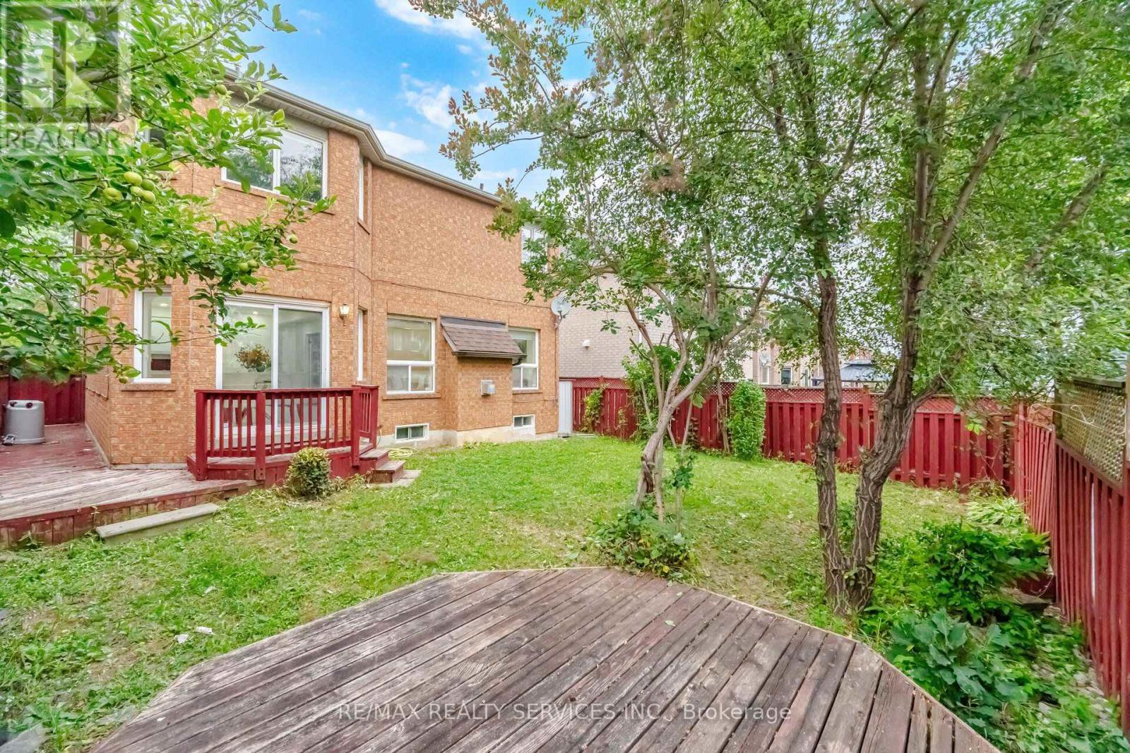 13 RIBBON DRIVE - 44