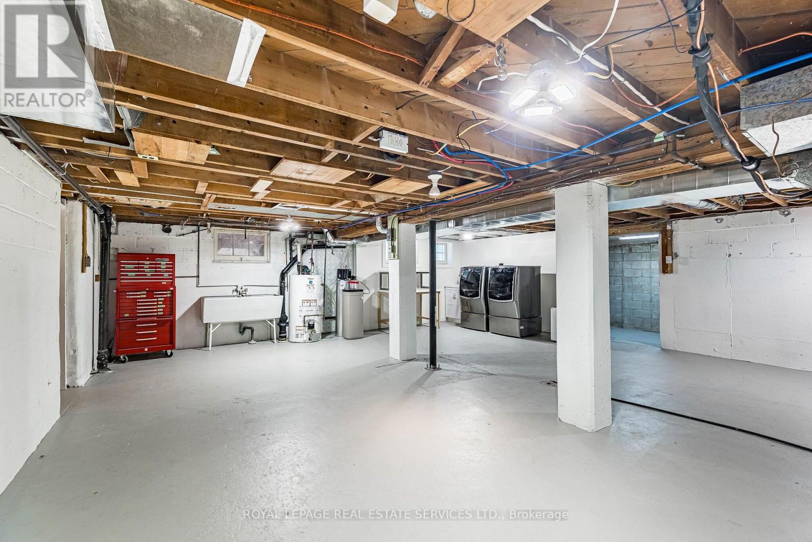 4 FERN STREET - Image 35