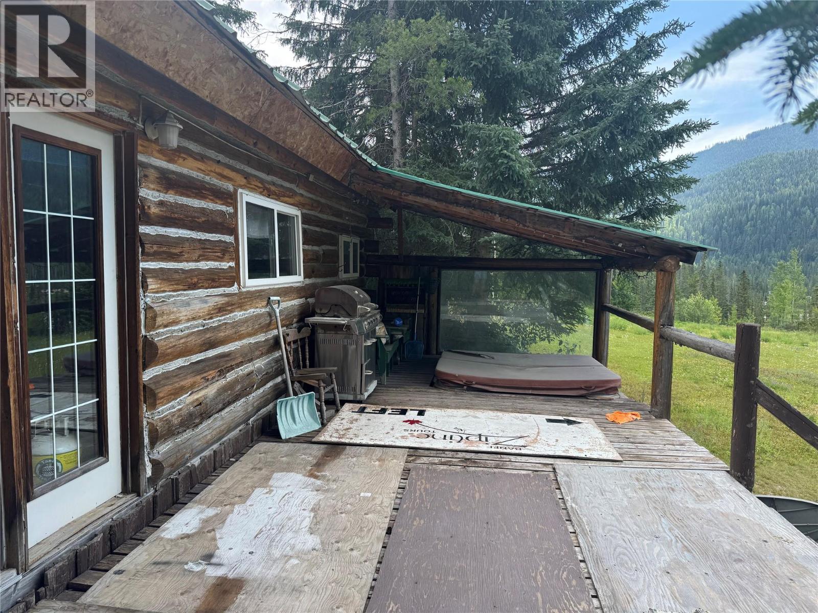 2810 BEAVERFOOT RD Road - 6