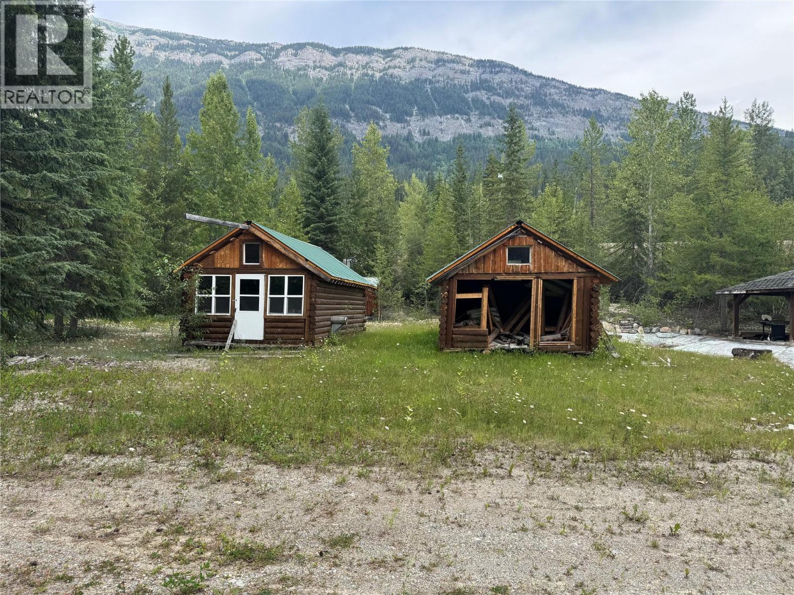 2810 BEAVERFOOT RD Road - 9