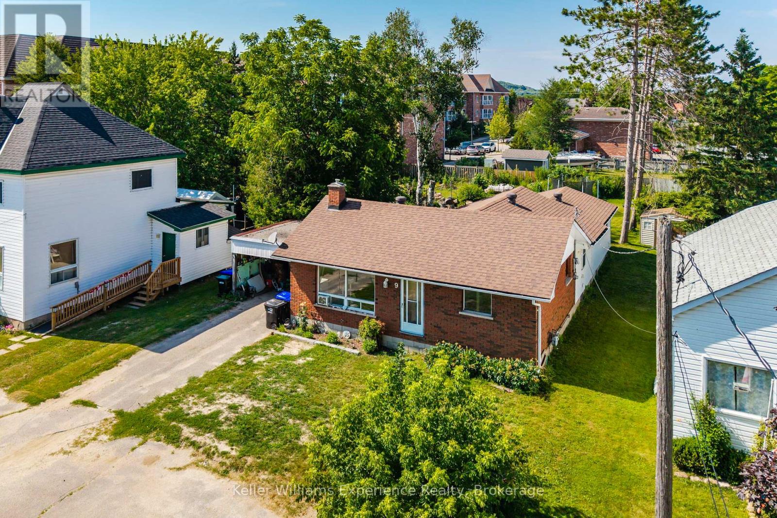 9 WOLFE STREET - 1