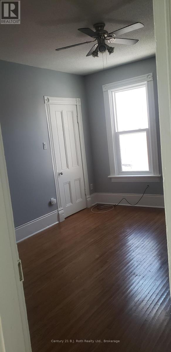84 MISSISSAGA STREET W - 31