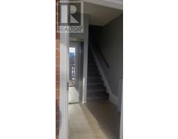 84 Mississaga Street W, Orillia, ON L3V3B1 Photo 28