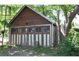 84 Mississaga Street W, Orillia, ON L3V3B1 Photo 8