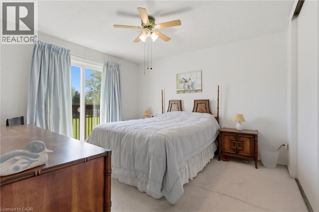 #46 122 LAKESHORE Road - 18