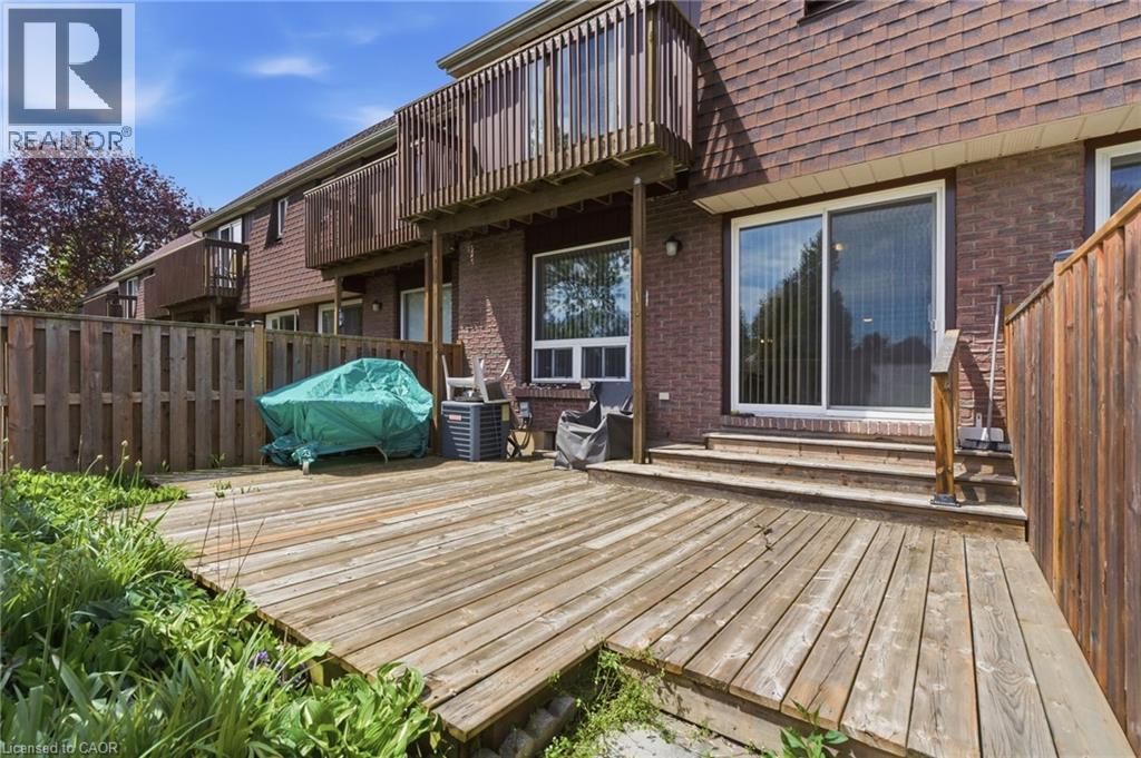 #46 122 LAKESHORE Road - 23