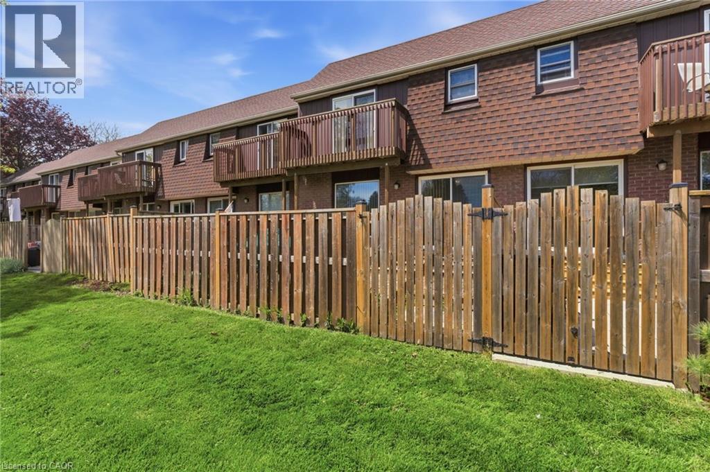 #46 122 LAKESHORE Road - 24