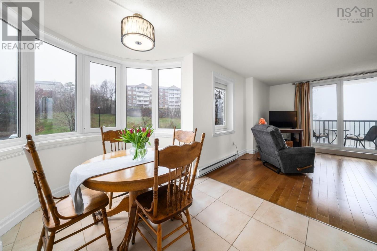 #114 45 Vimy Avenue - 14