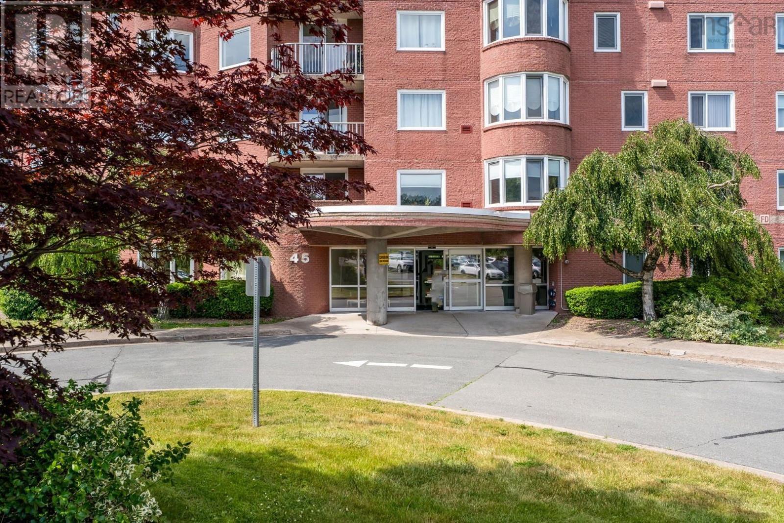 #114 45 Vimy Avenue - 2