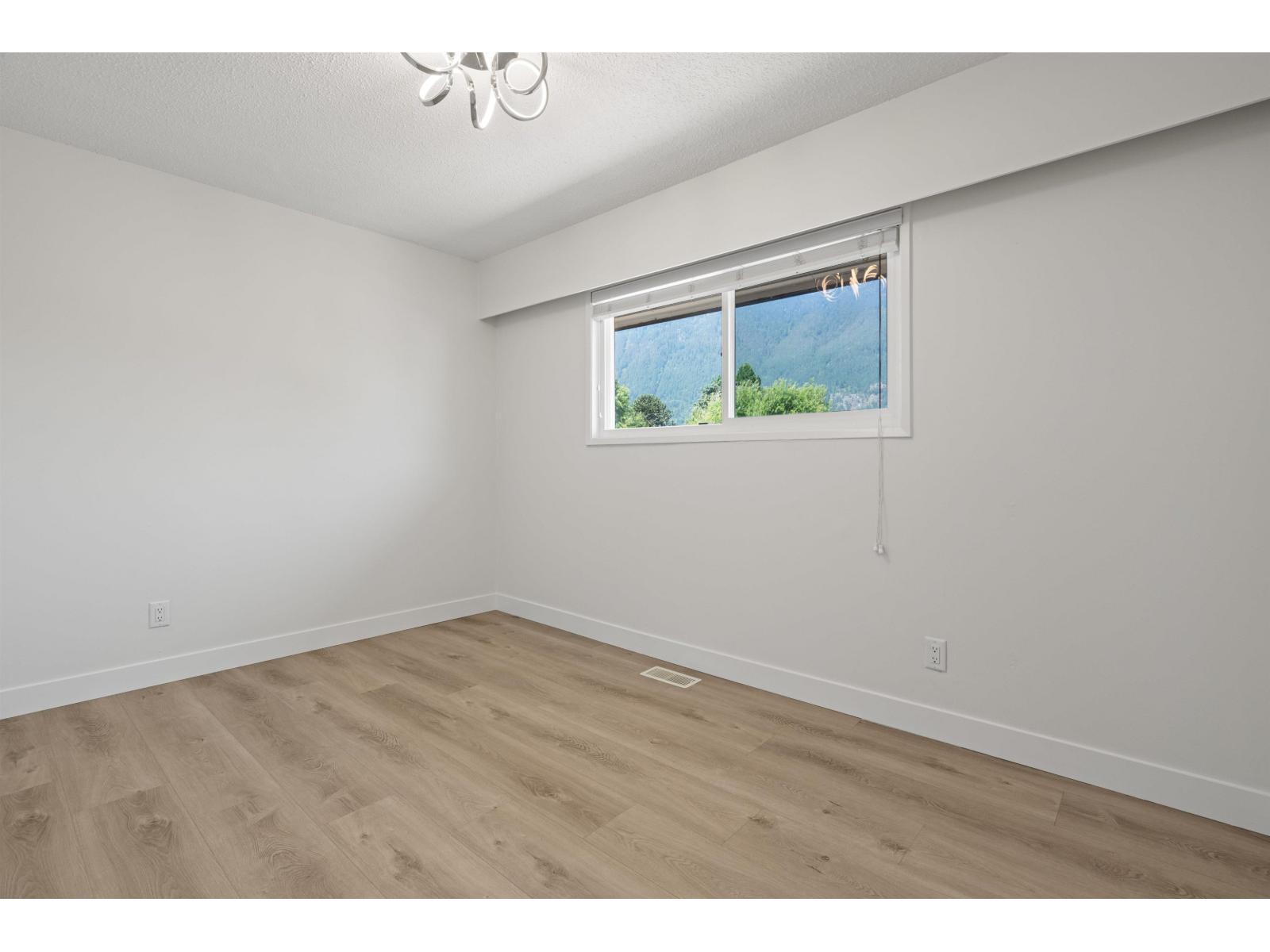 5 Bed, 5 Bath House for Sale in Hope – 583 PARK STREET, Hope – MLS# R3145733 - Image 18