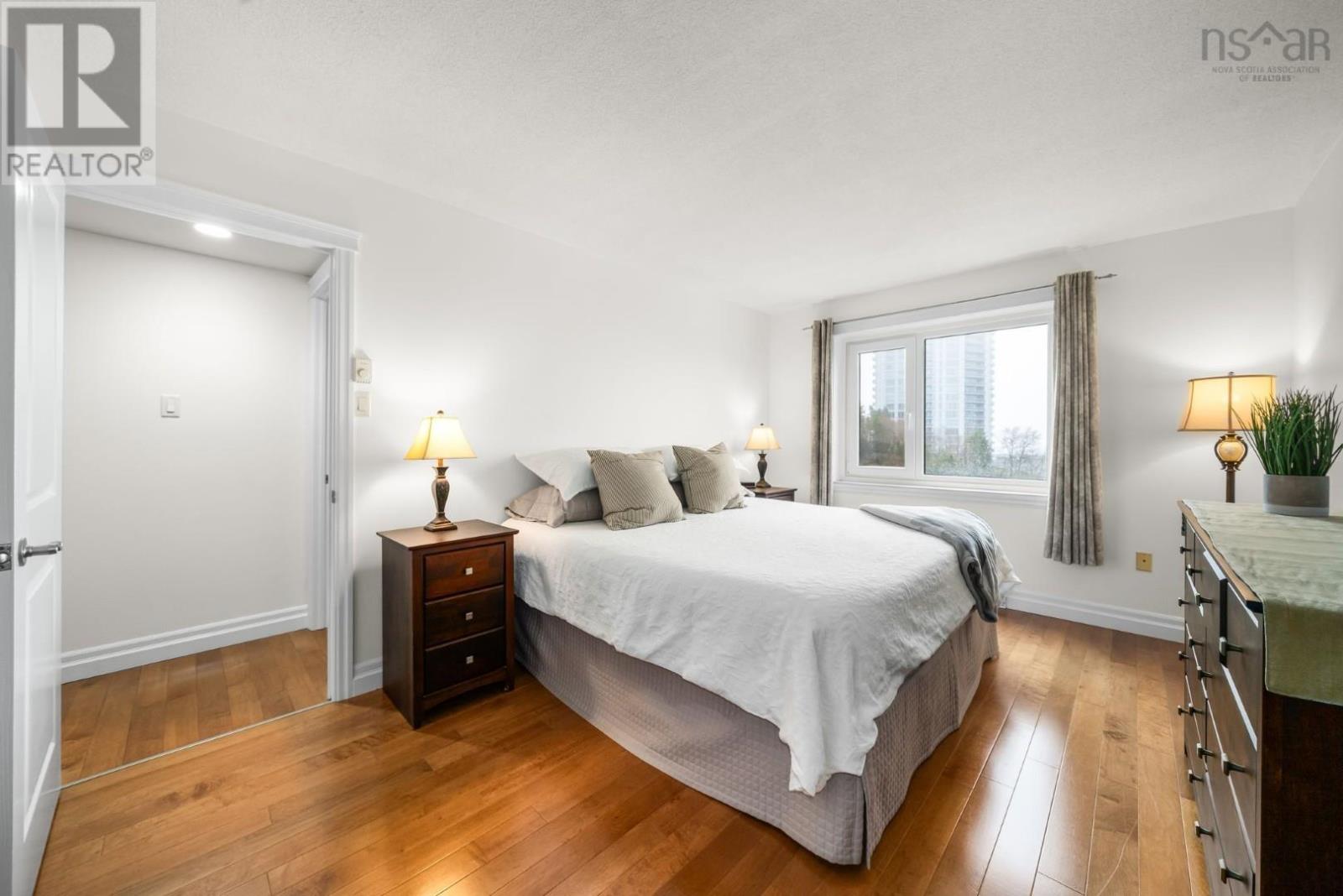 #114 45 Vimy Avenue - 27