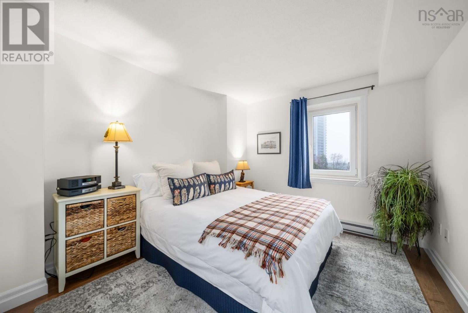 #114 45 Vimy Avenue - 30
