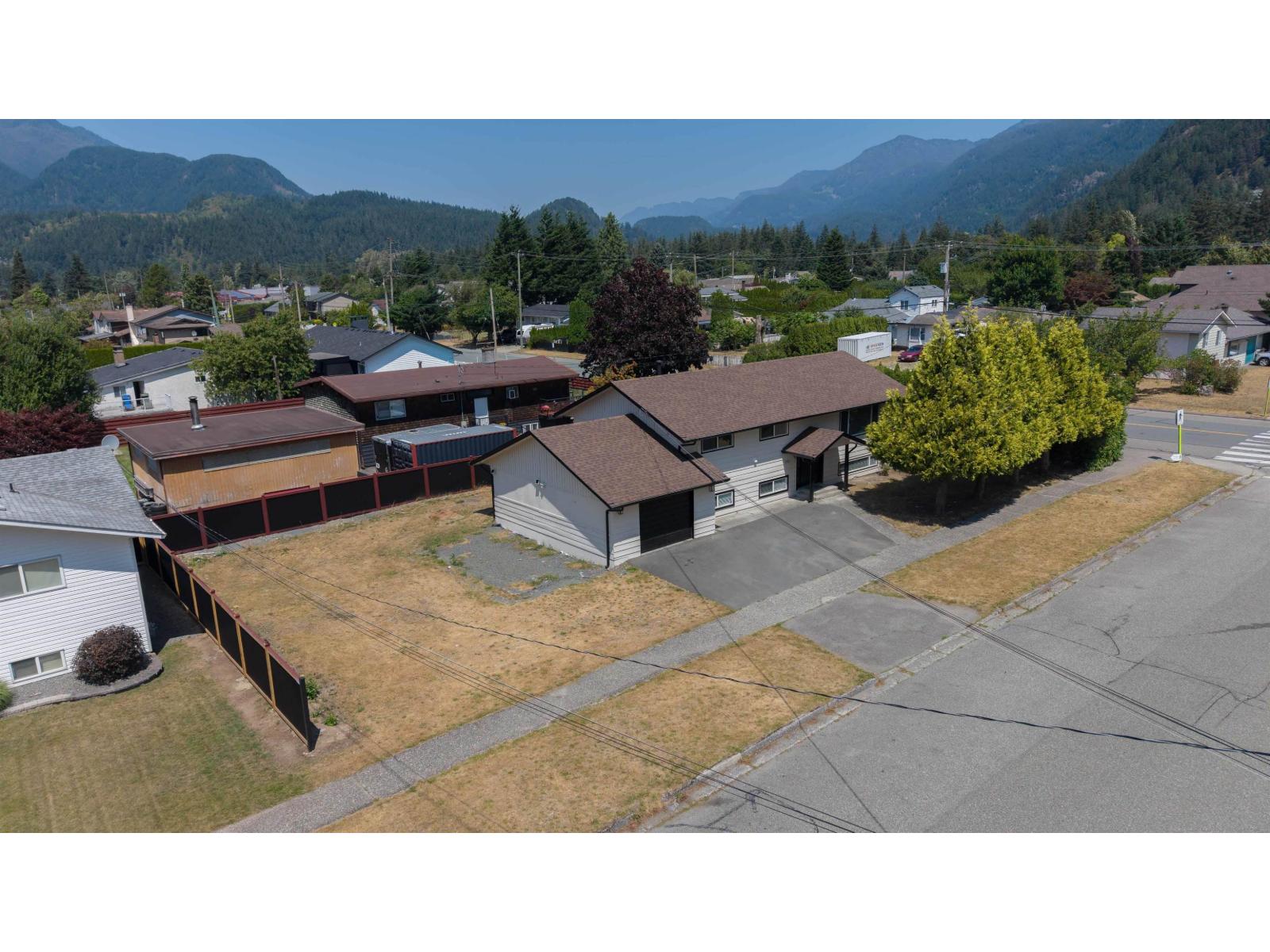 5 Bed, 5 Bath House for Sale in Hope – 583 PARK STREET, Hope – MLS# R3145733 - Image 34