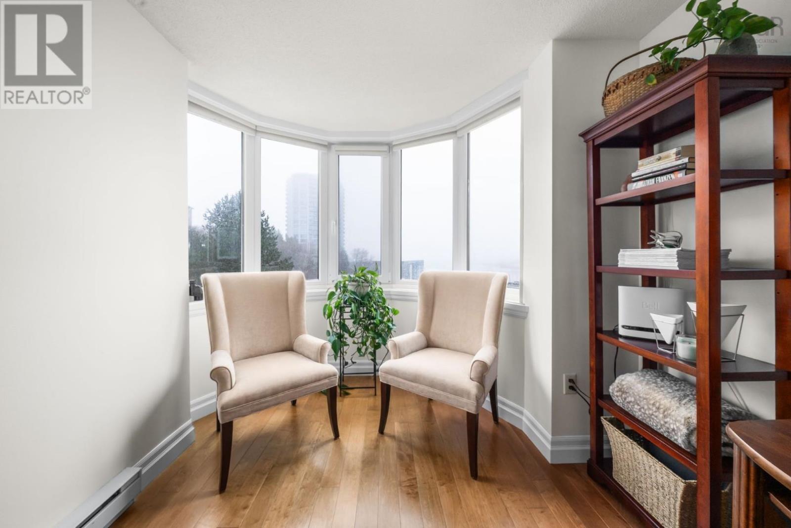 #114 45 Vimy Avenue - 24