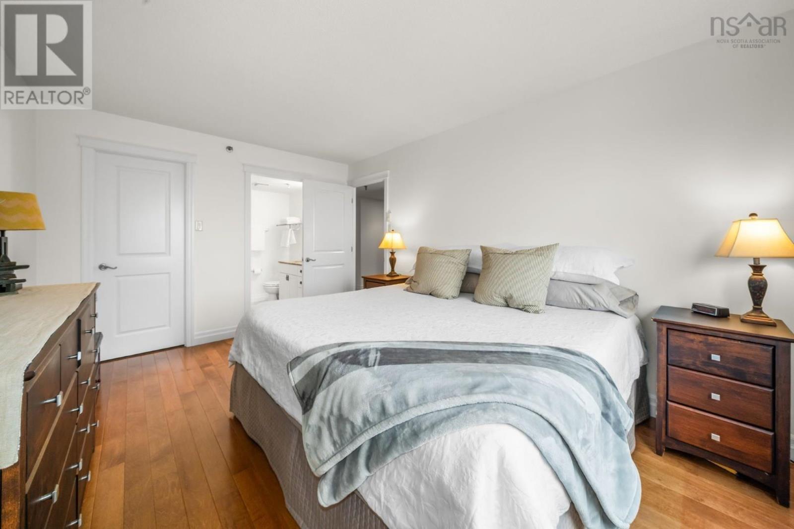 #114 45 Vimy Avenue - 28