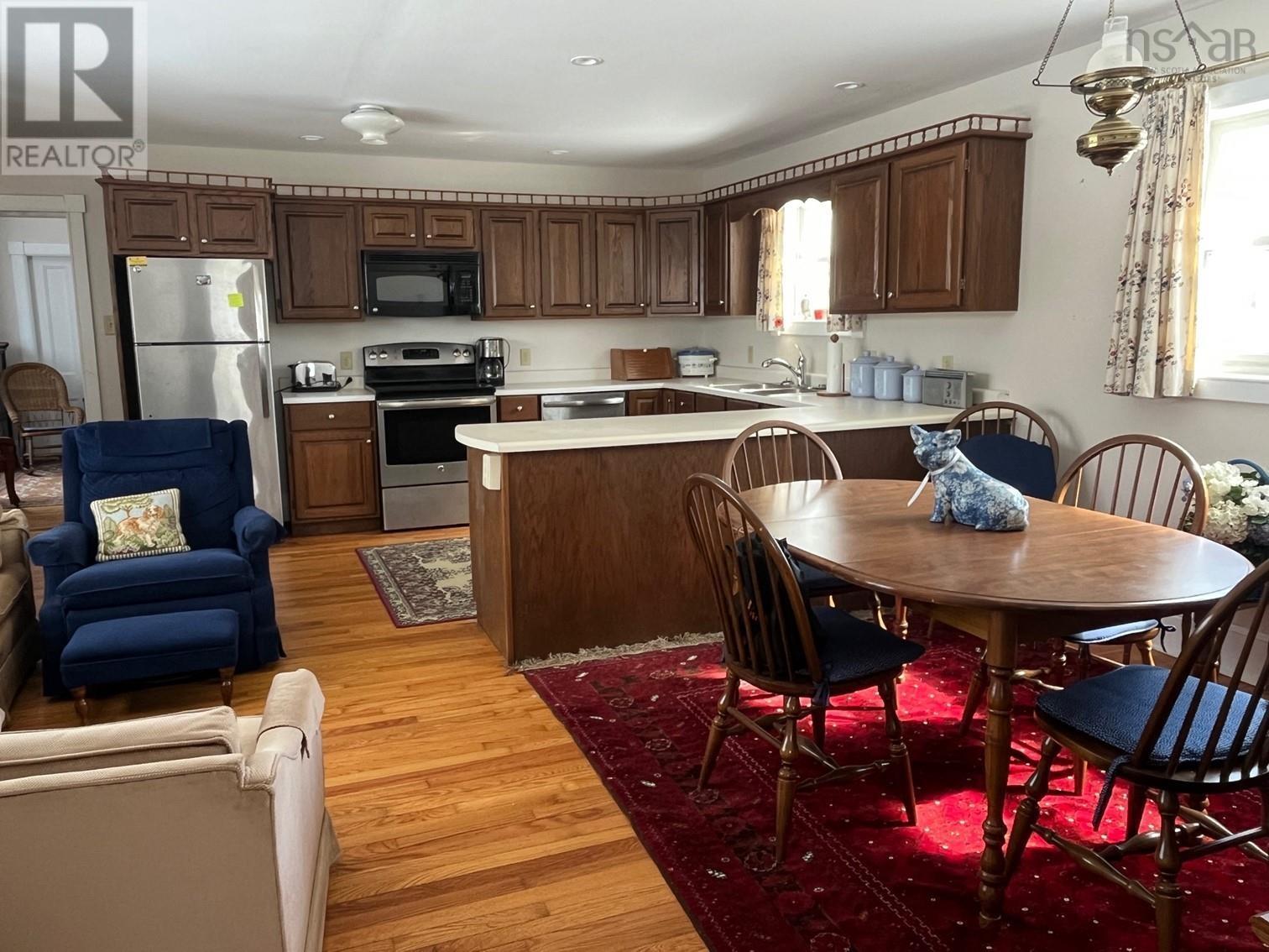 1865 Station Road - 5