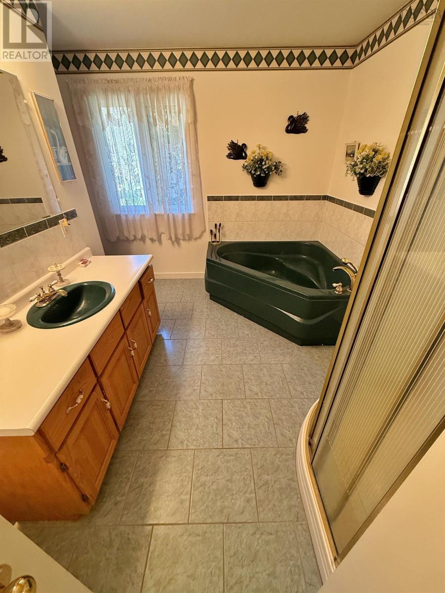 118 Levi Hebb Road - 14